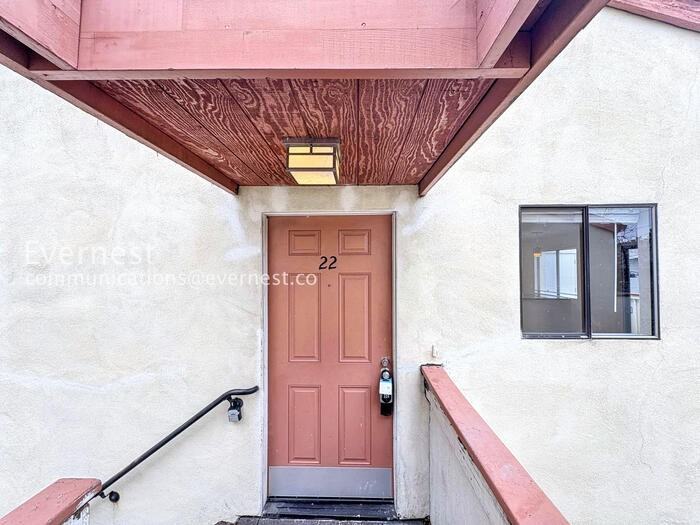 2520 Walters Way #22 - Photo 2 of 28