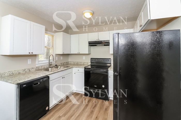 4193 Chickasaw Trl - Photo 5 of 15