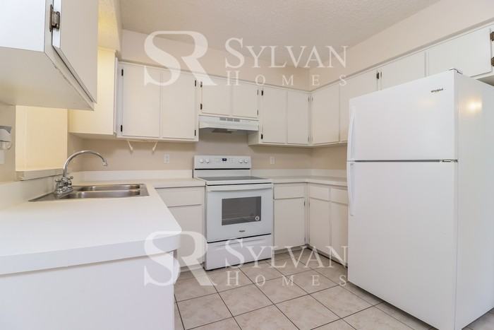 6200 Central Ave - Photo 6 of 15