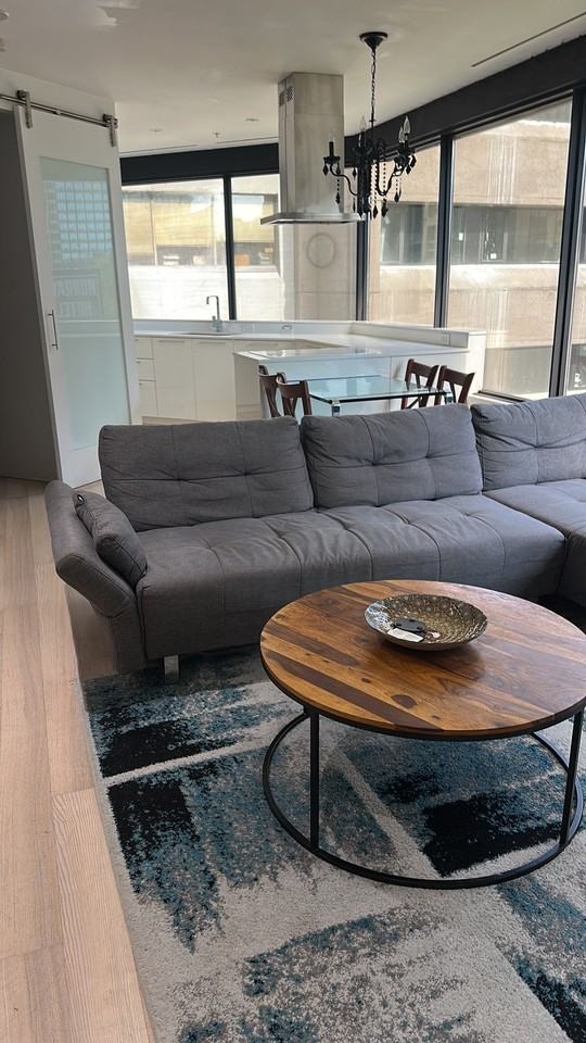 Hornby St - Photo 3 of 9