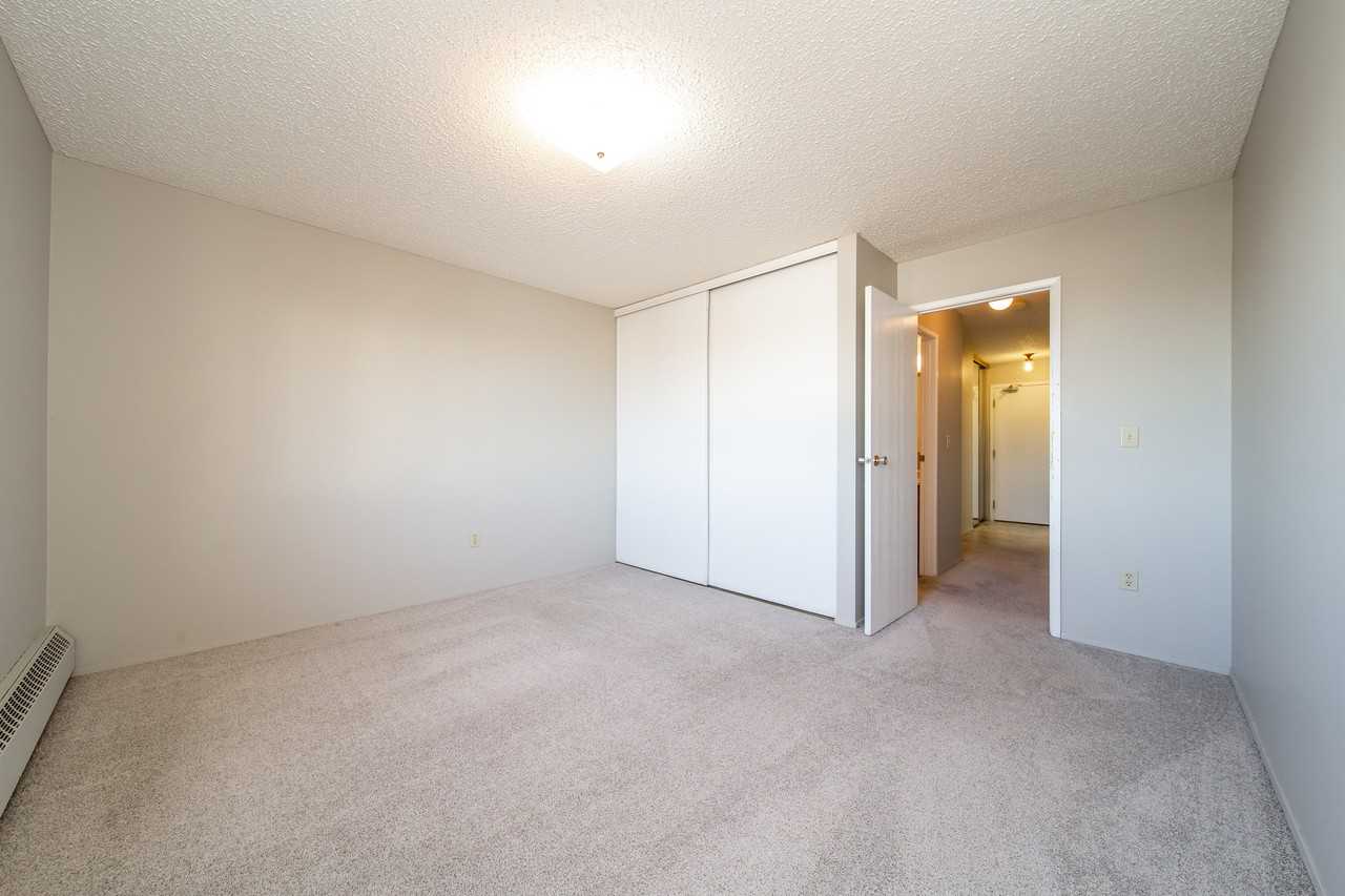 Ivory Arms Apartments - Photo 2 of 16