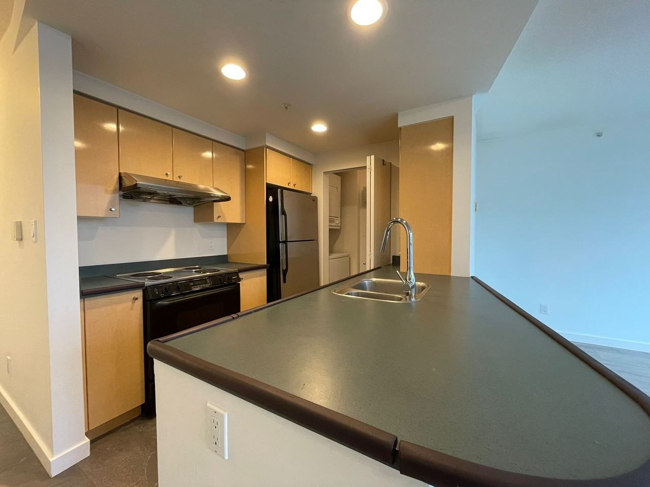 250 Cambie Street #2503