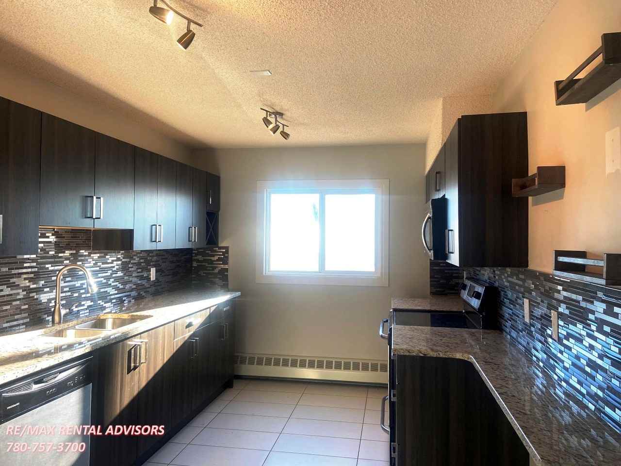 #11 9630 82 Avenue Northwest - Photo 3 of 13