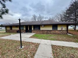 featured image of 601 W 9th St