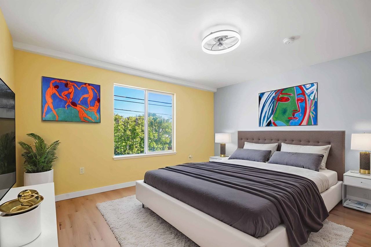 6534 Balboa Boulevard #C - Photo 7 of 27