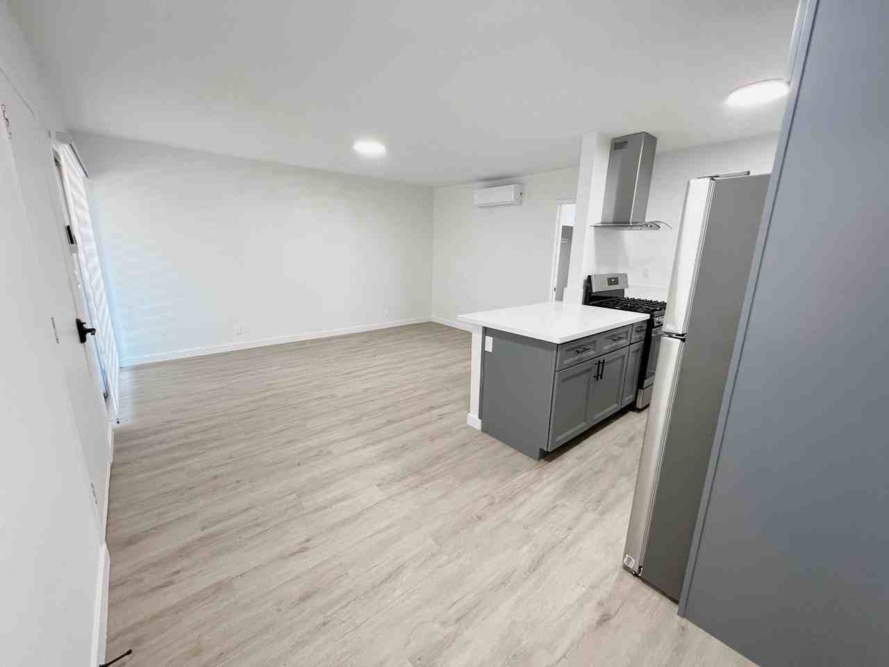 435 N. Euclid - Photo 3 of 35