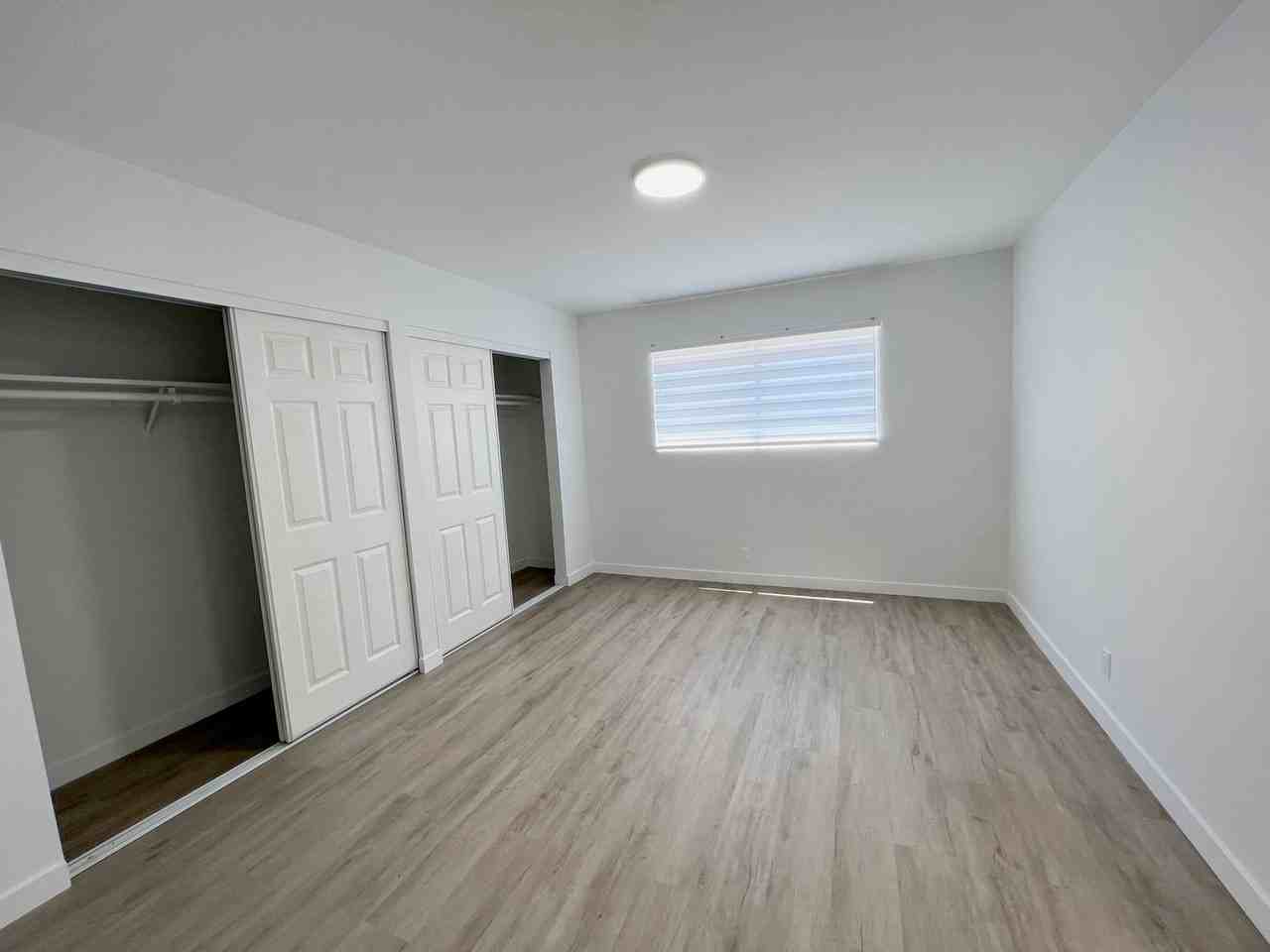 435 N. Euclid - Photo 4 of 35