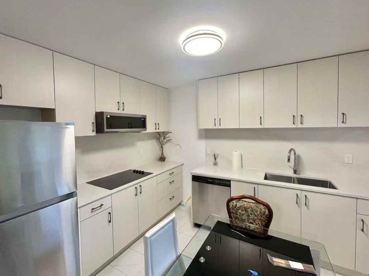 3770 Carson Crt - Photo 4 of 31