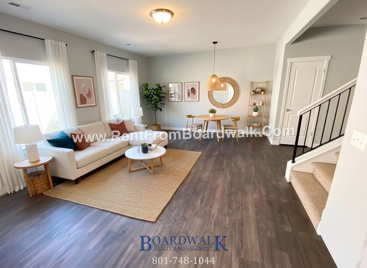 858 W Wellington Ave - Photo 6 of 41