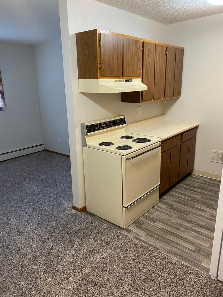 Stonewood Apartments - Photo 3 of 13