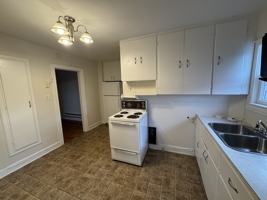 featured image of 400 Lutz Street #3