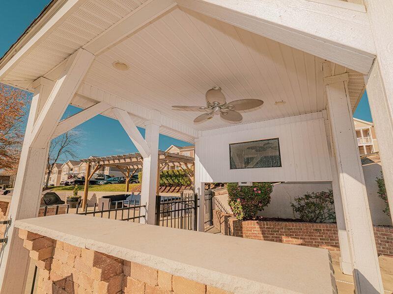 8800 Hollow Creek Cir - Photo 6 of 24