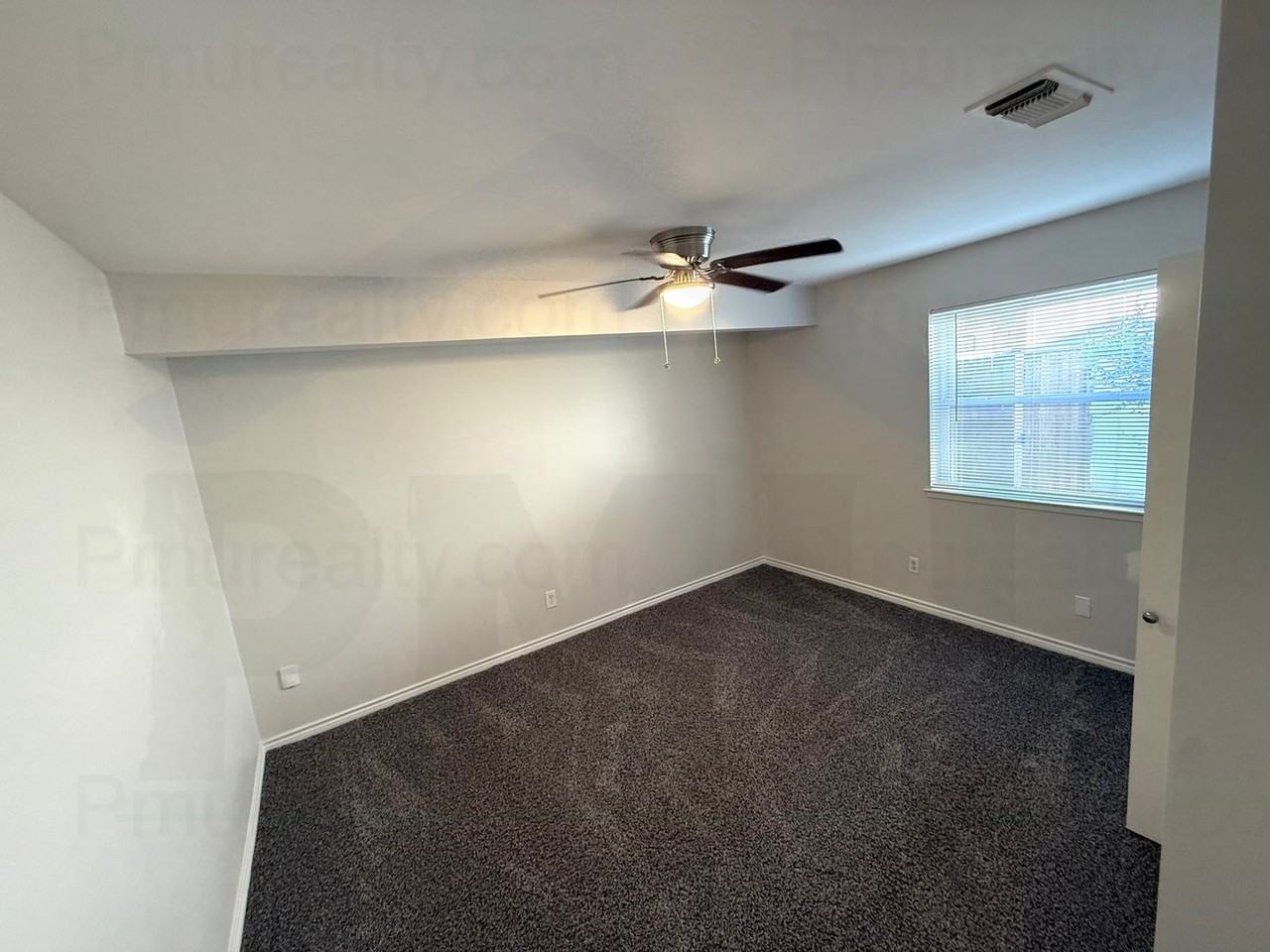 511 Trail Ridge Drive - Photo 5 of 10