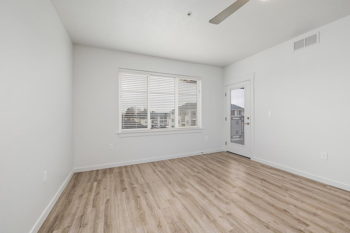 12000 West Fairview Avenue - Photo 4 of 50