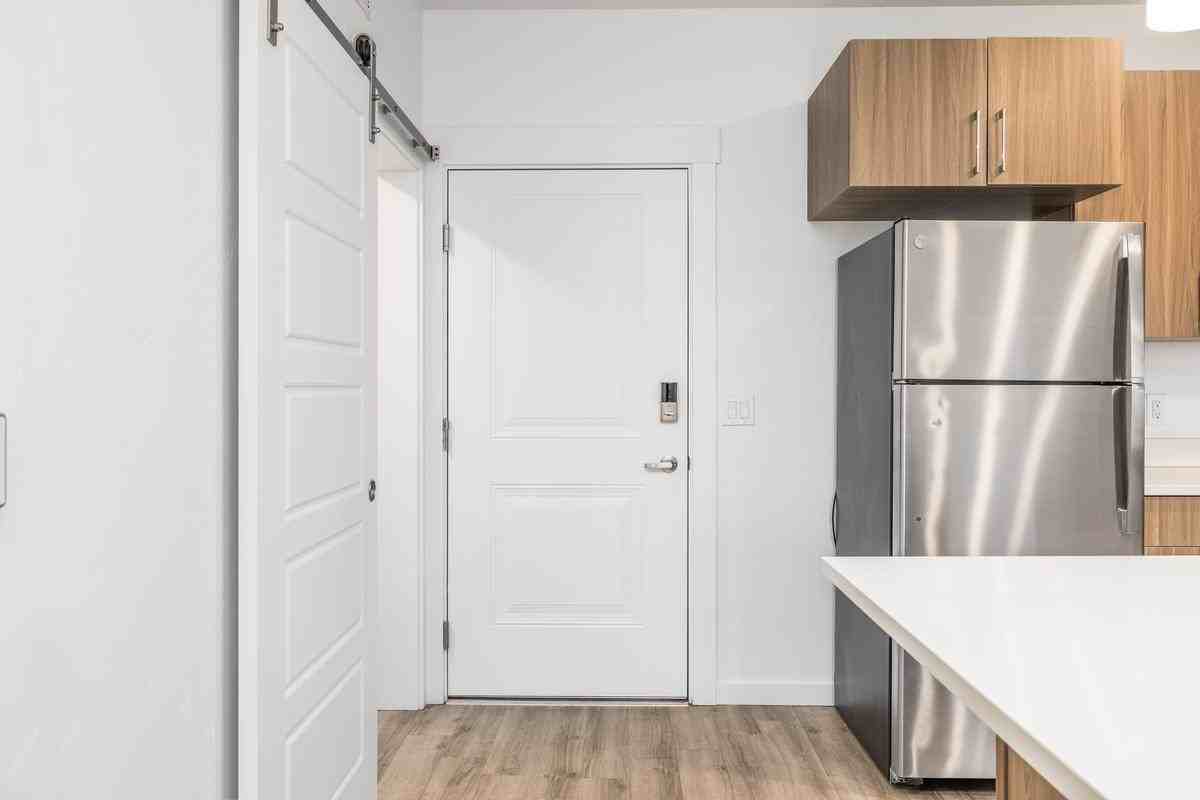 12000 West Fairview Avenue - Photo 7 of 50