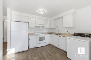 310 Independence Circle - Photo 1 of 1