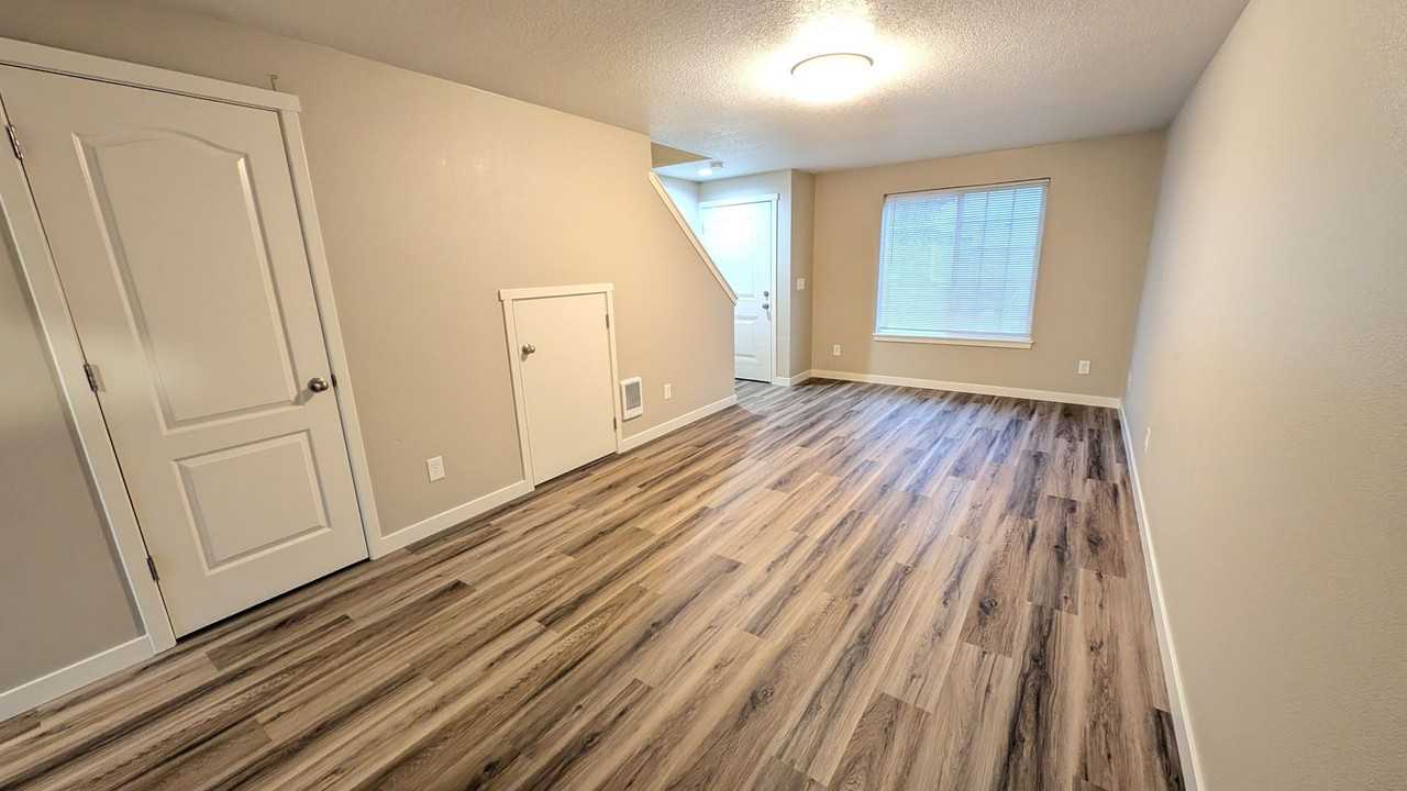 2825 Pacific Avenue #C - Photo 4 of 16