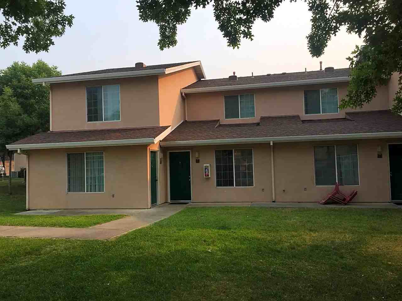 Tara Hills Garden - Photo 4 of 7