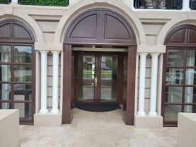 b8930 - Photo 1 of 1