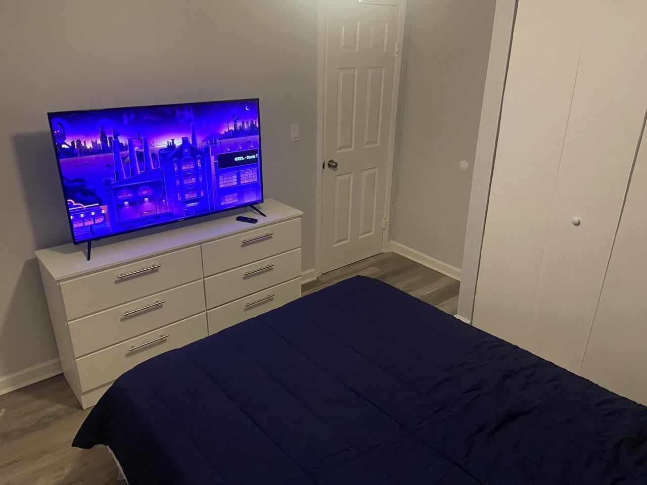 2818 Northwest 9th Court - Photo 3 of 12