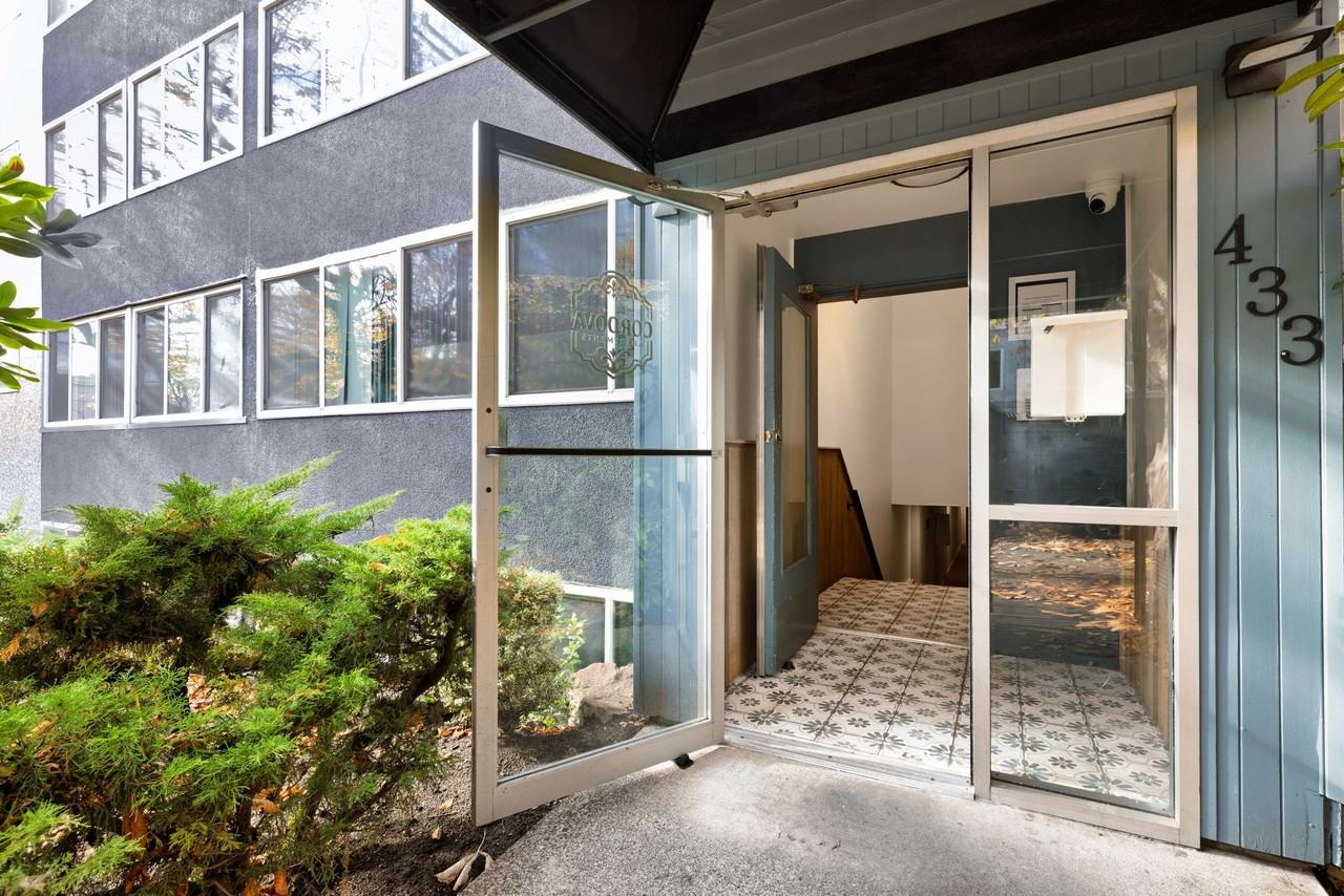 Cordova Apartments - Photo 5 of 45