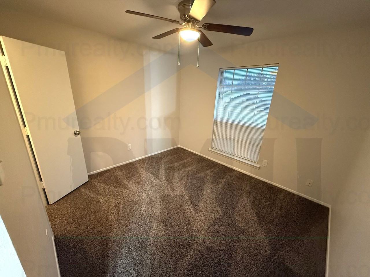 1217 Neptune Drive - Photo 6 of 8