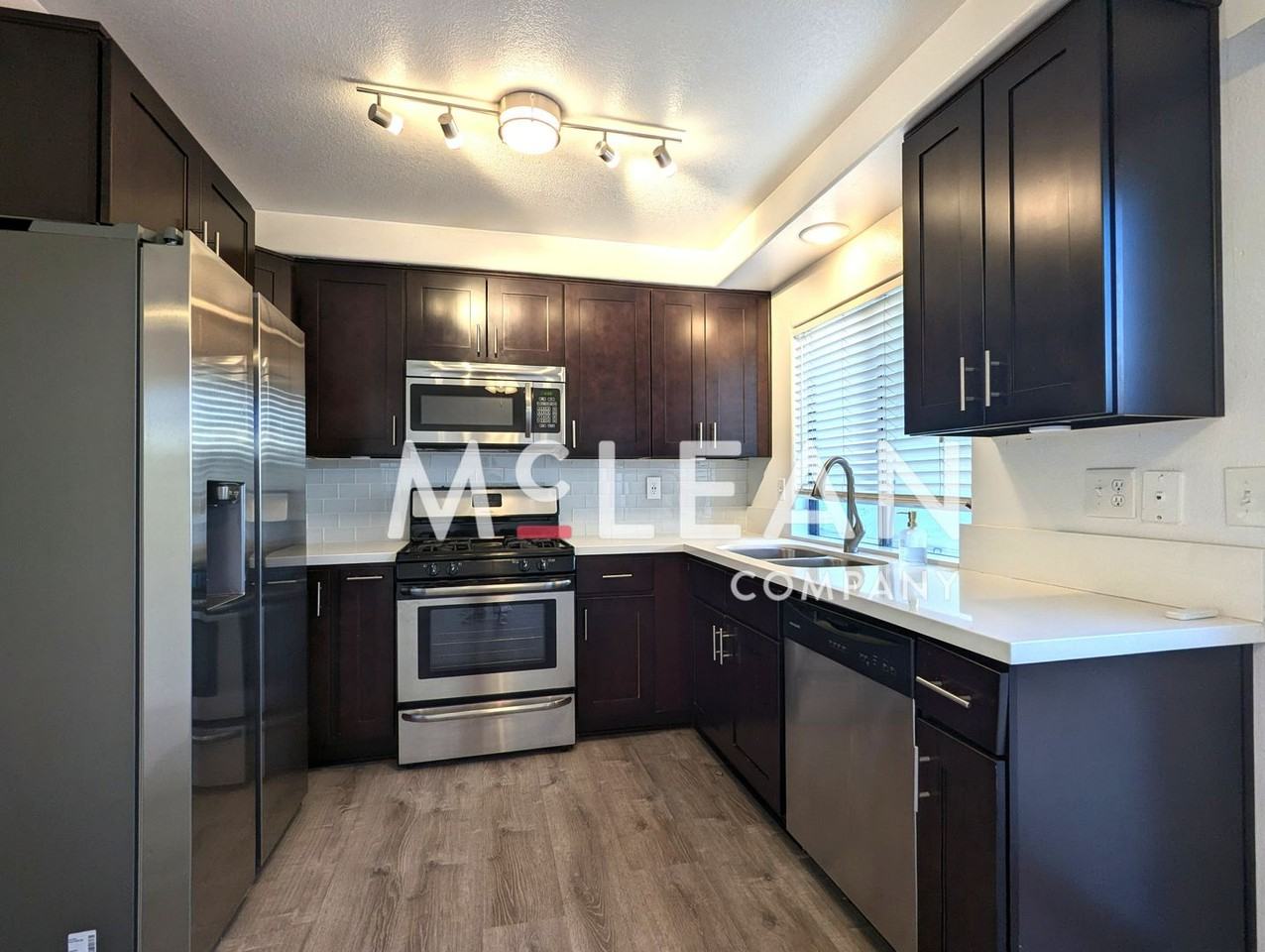 1852 N Mira Loma Way - Photo 6 of 15