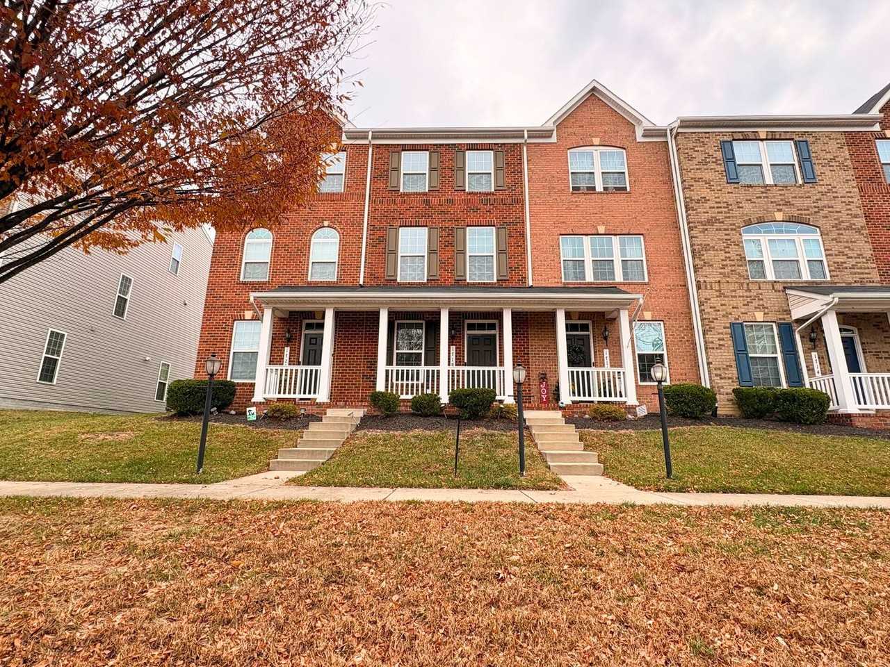 1718 Featherstone Road - Photo 2 of 23