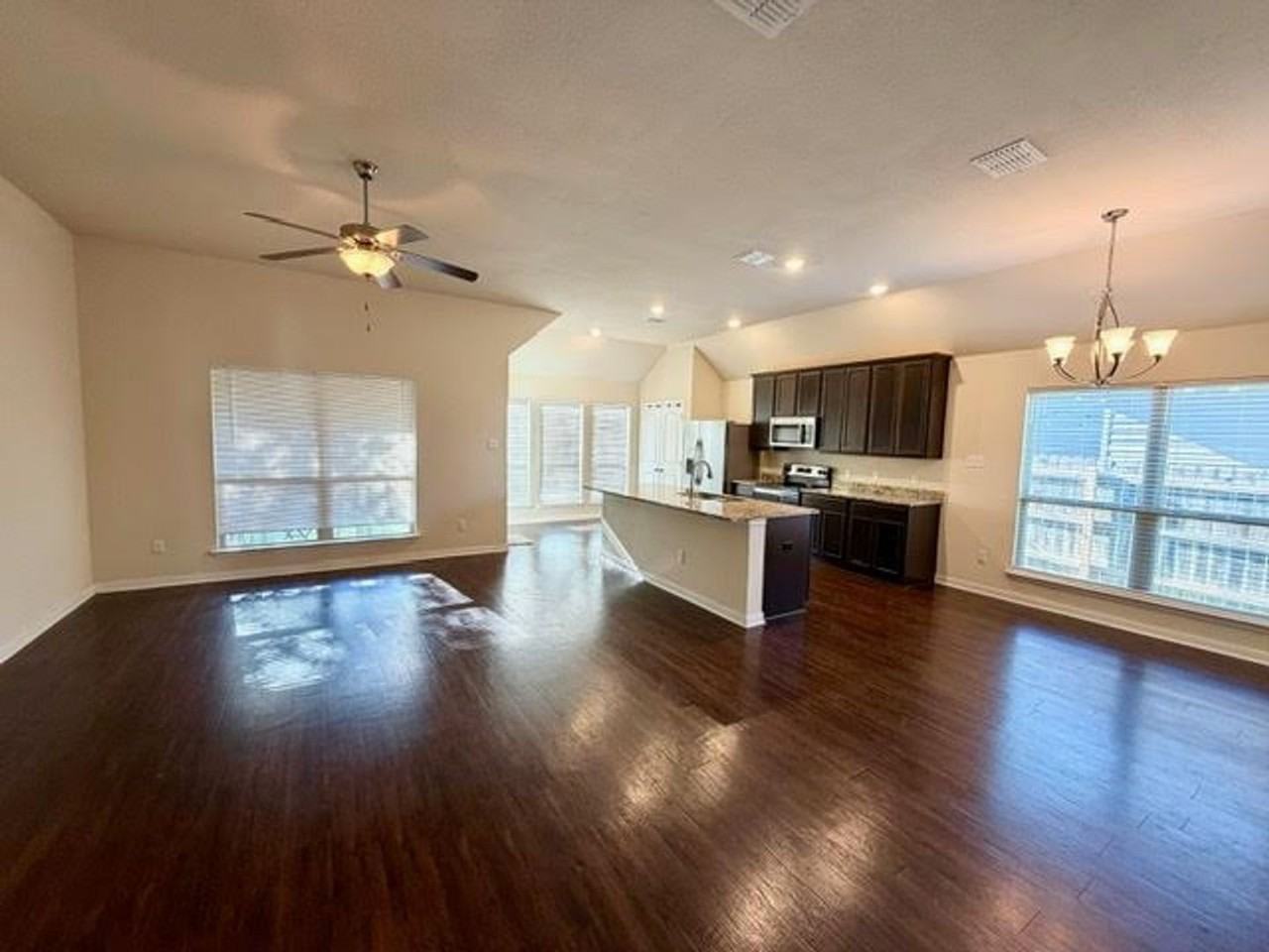 1106 Merganser Way - Photo 5 of 34