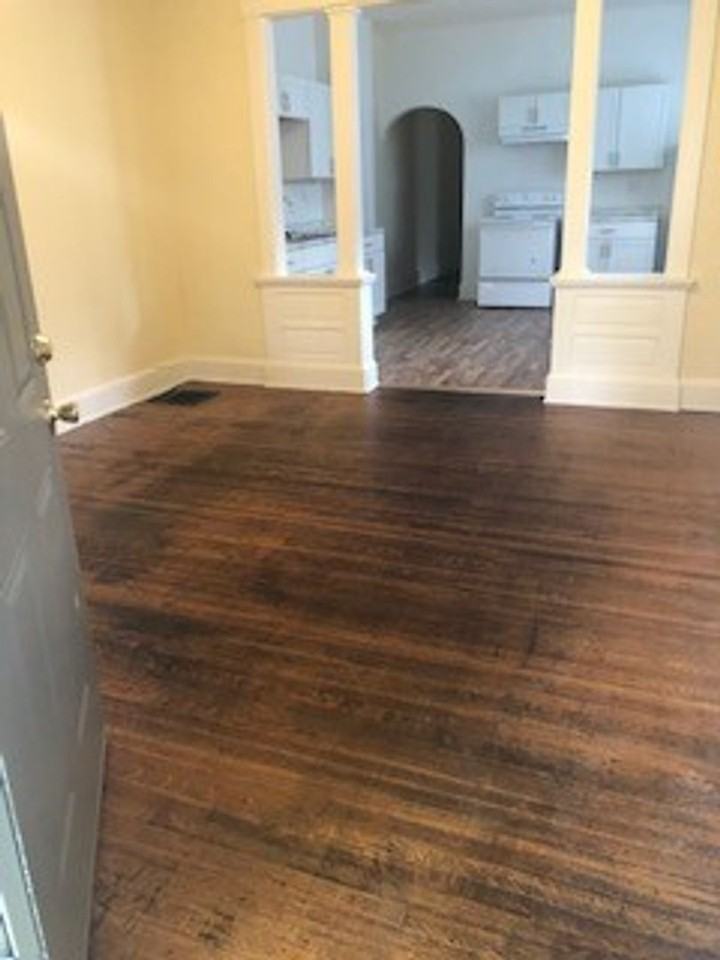 239 North Tacoma Avenue - Photo 3 of 23