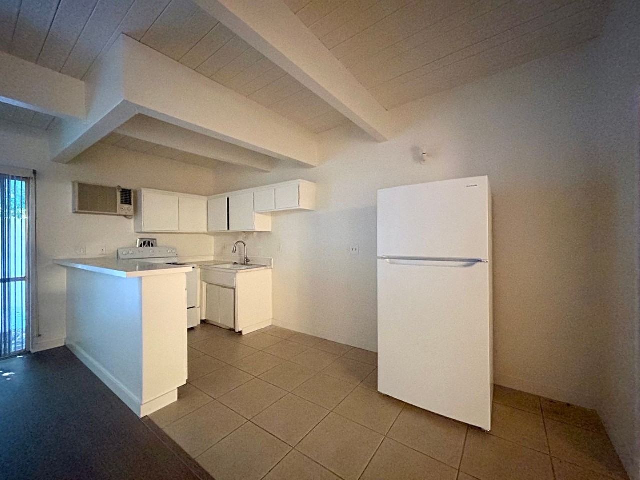 3737 E Calle De Carlos #5 - Photo 2 of 11