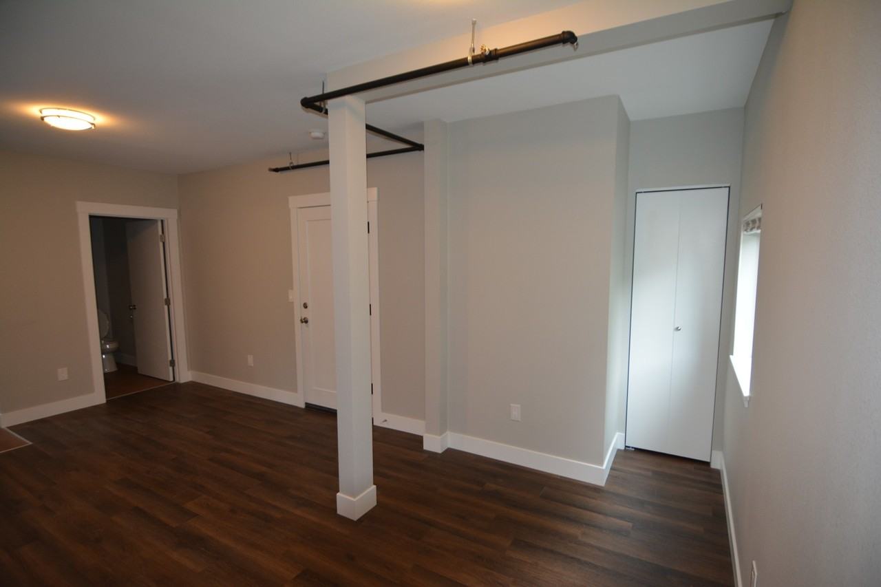 Beacon Apartments - Photo 2 of 16