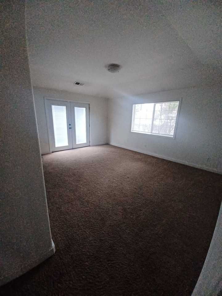 2407 Holabird Avenue - Photo 7 of 13