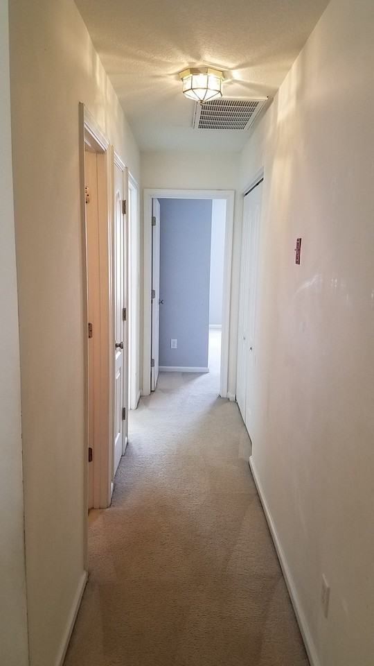 7005 Darby Court - Photo 5 of 24