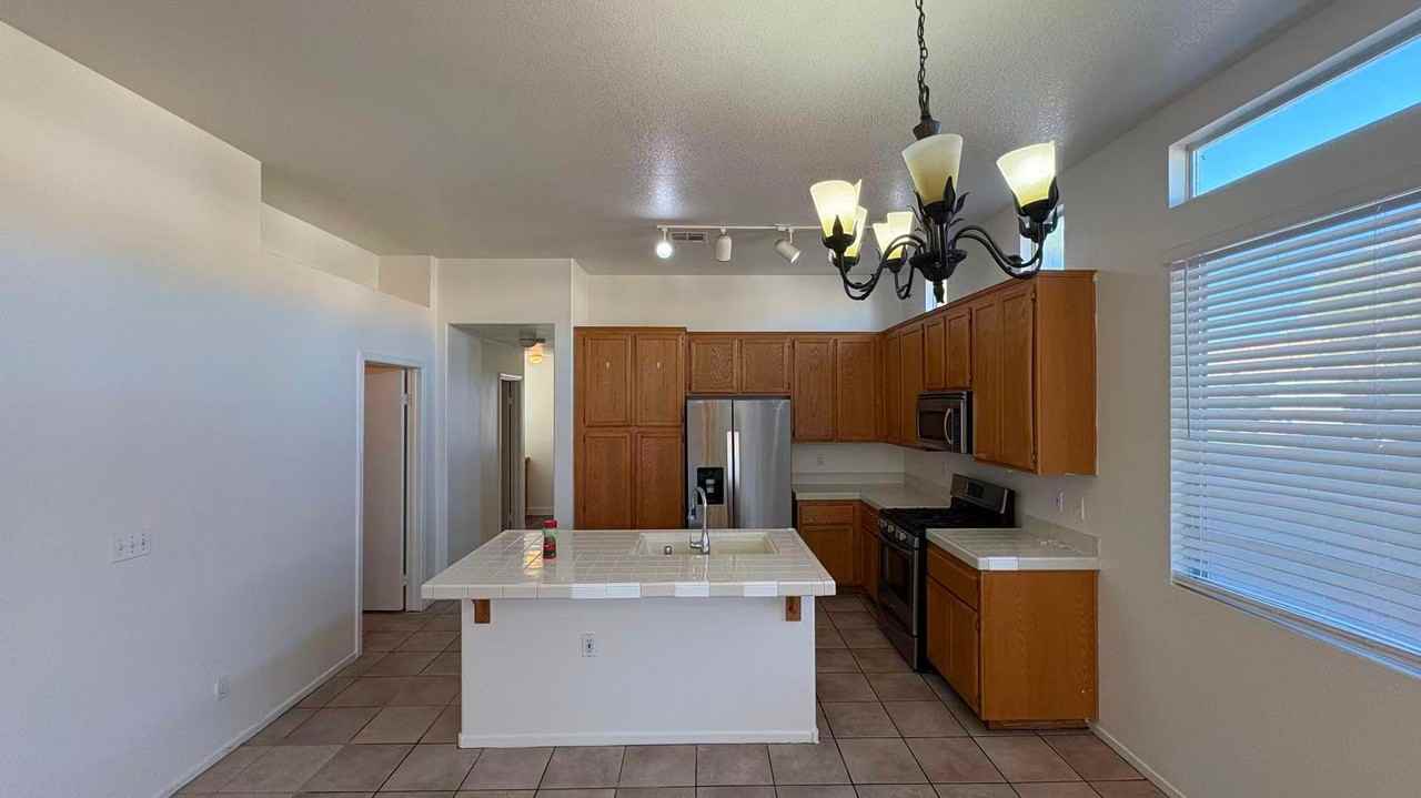 5042 Vista Loma Way - Photo 6 of 19