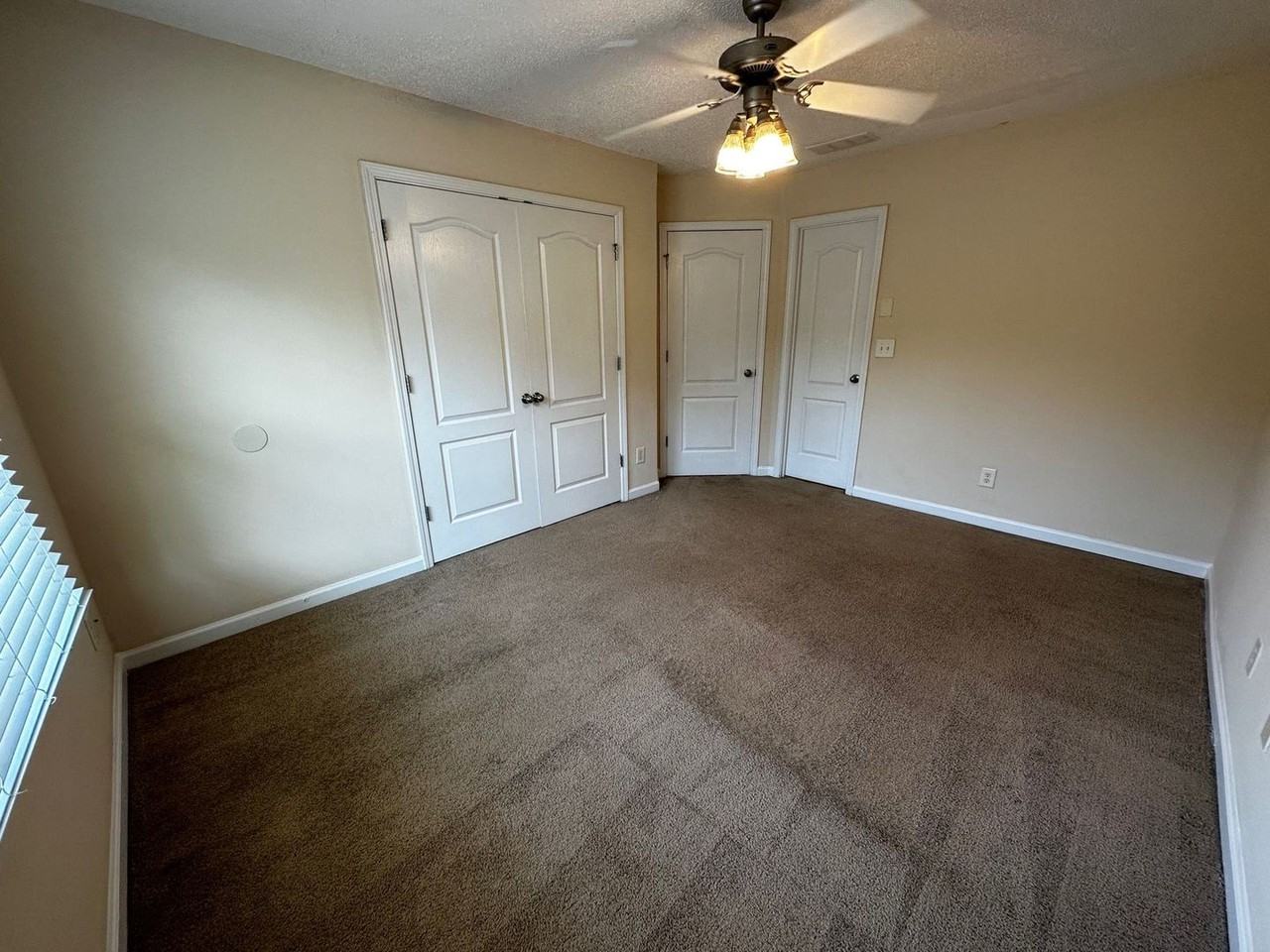 260 Katydid Dr - Photo 6 of 21