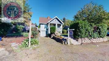 featured image of 21 Ladd St