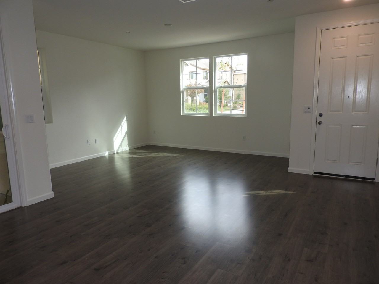 3230 Chelmer Way - Photo 2 of 29