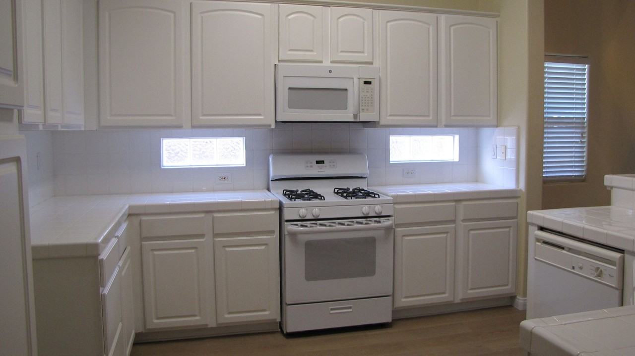 11604 Privet Place - Photo 3 of 26
