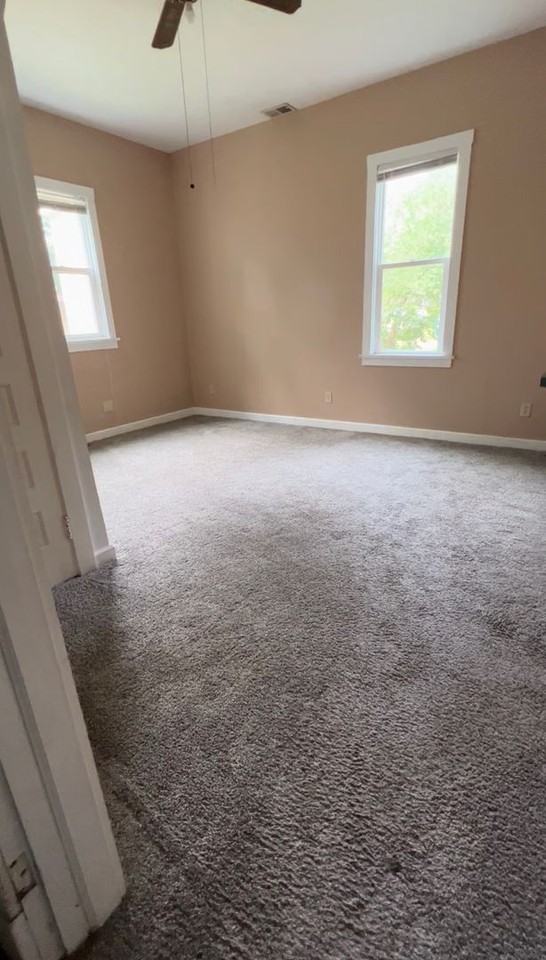 1004 W North St - Photo 5 of 16