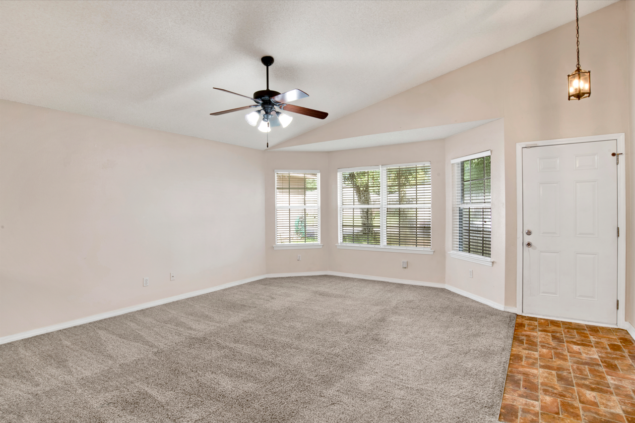 8069 Nalo Creek Loop - Photo 4 of 17