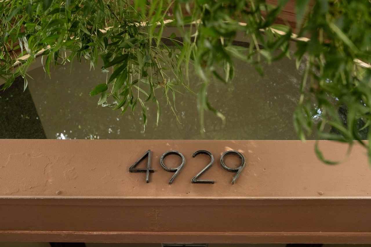 4929 SE Hawthorne Blvd. - Photo 3 of 17