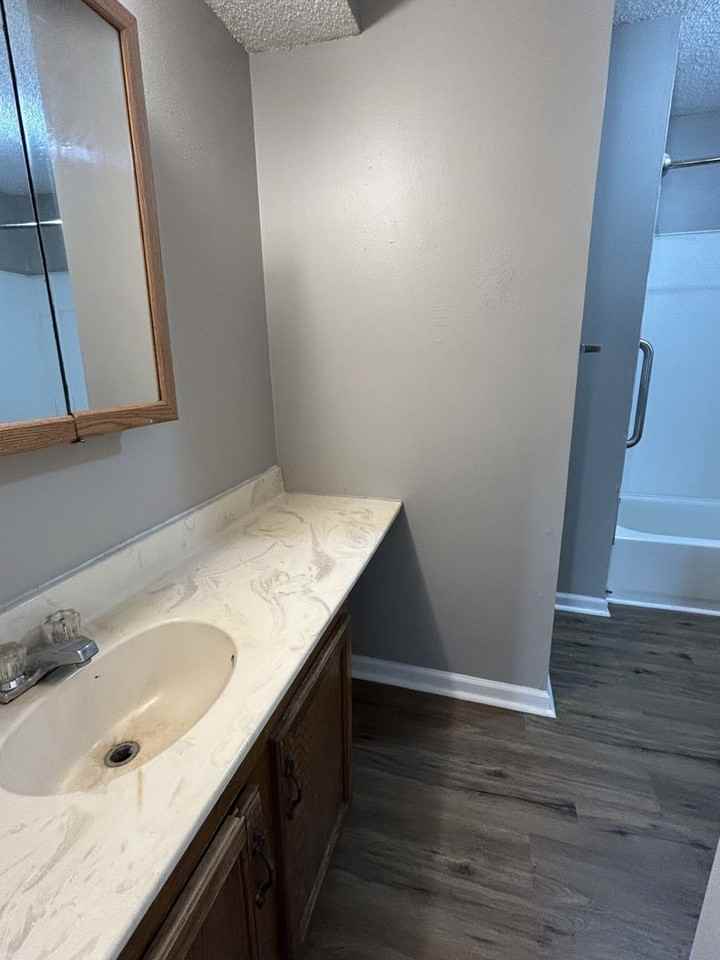 1012 S Rouse St - Photo 7 of 10