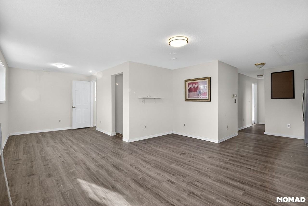 7105 166th Ave E - Photo 7 of 32