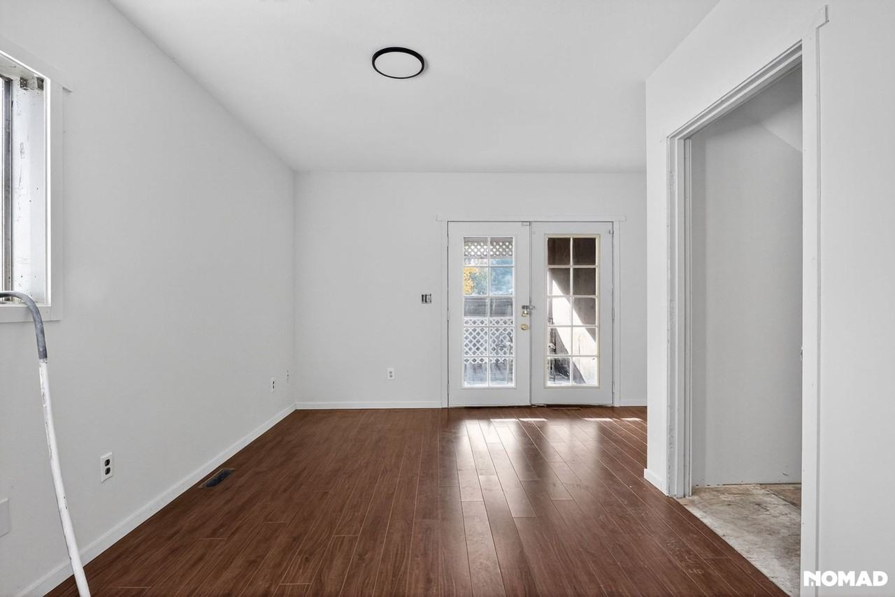 7105 166th Ave E - Photo 2 of 32