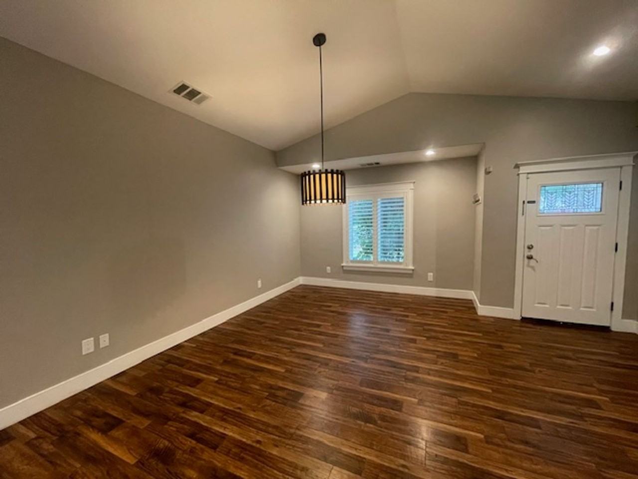 3562 El Ricon Way - Photo 3 of 22