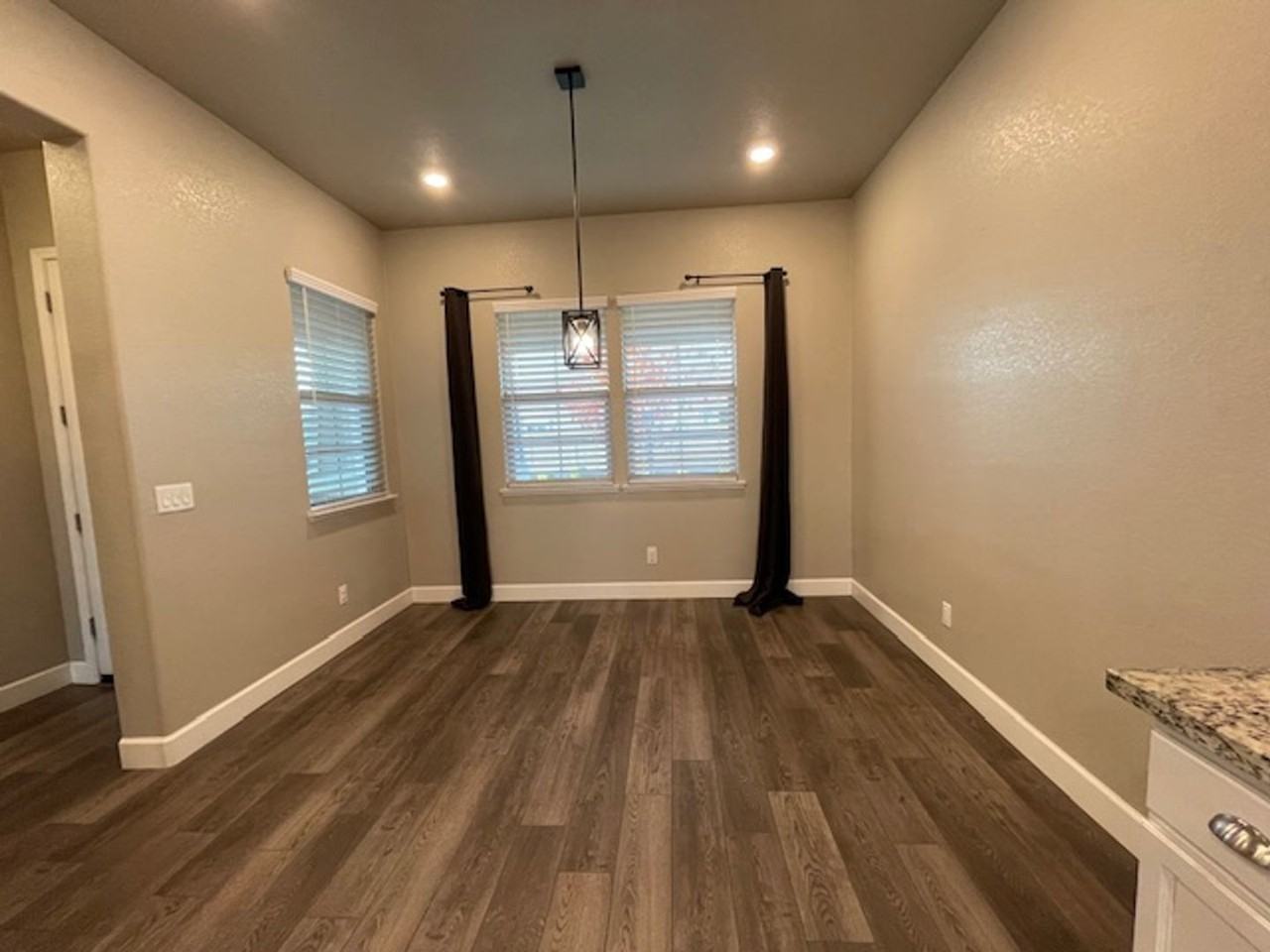 5073 Creekhollow Way - Photo 6 of 18