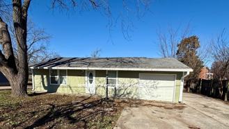 300 West 10th Street - Photo 1 of 1