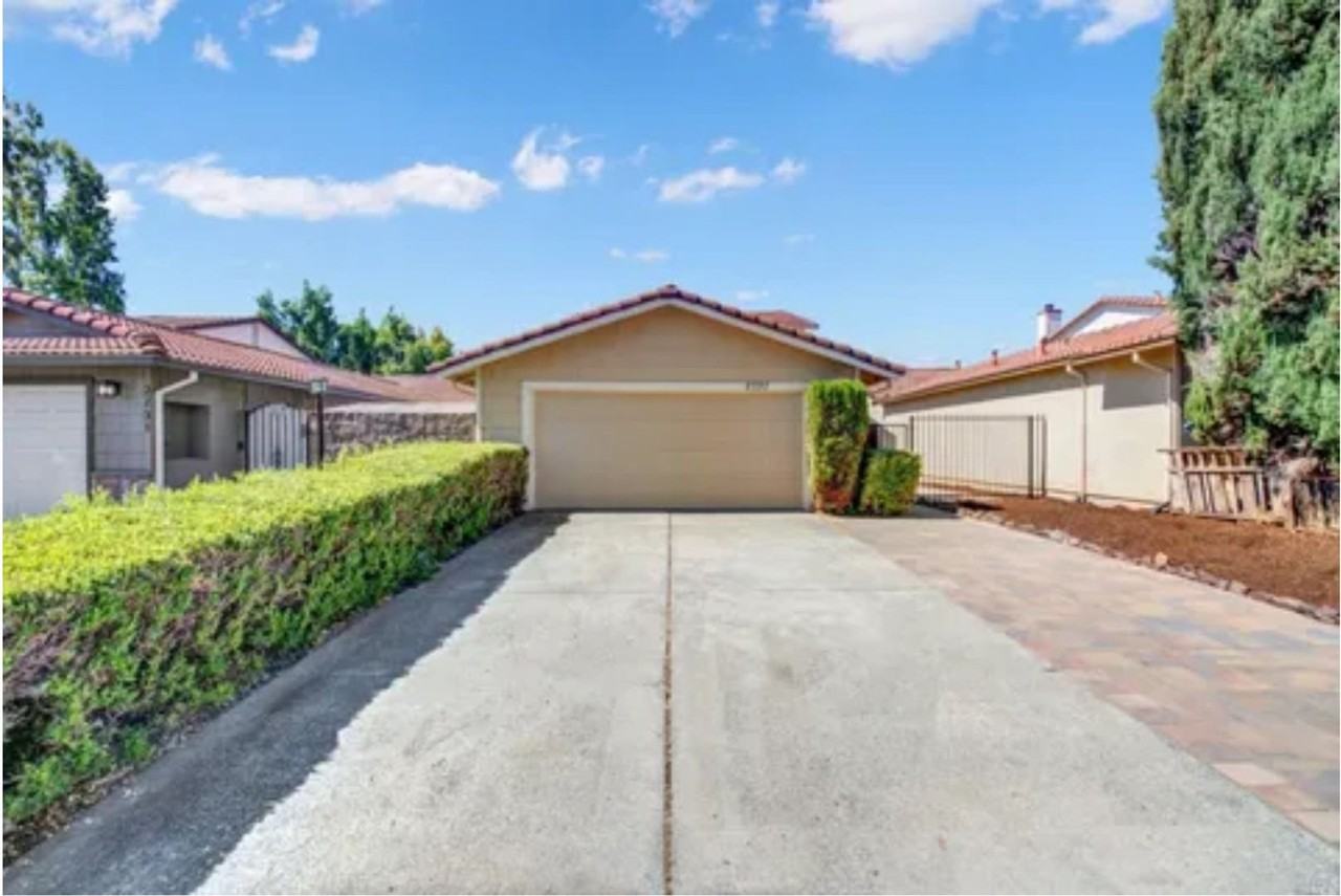 2737 Almondwood Way - Photo 3 of 17