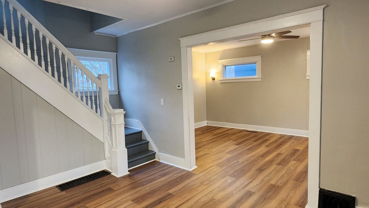 112 South Fifth Street - Photo 5 of 29